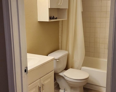 6500 Sands Point Drive - Photo Thumbnail 6