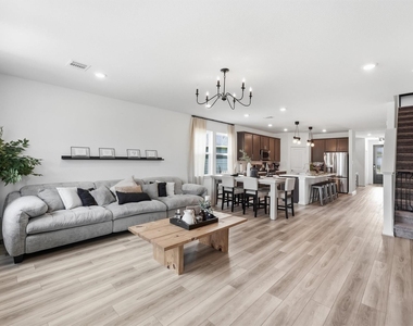 7303 Bristlegrass Colony Court - Photo Thumbnail 8