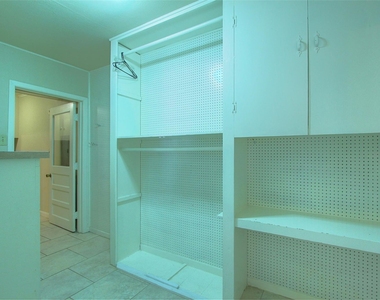 1322 Curtin Street - Photo Thumbnail 30