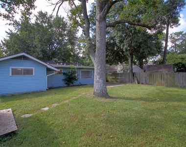 1322 Curtin Street - Photo Thumbnail 33