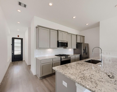 4146 Balboa Drive - Photo Thumbnail 7