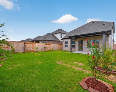 8230 Blue Shell Lane - Photo Thumbnail 41