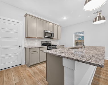 8230 Blue Shell Lane - Photo Thumbnail 8