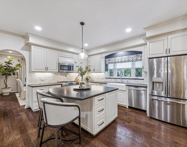 27 Cedarwing Lane - Photo Thumbnail 14