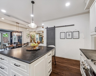 27 Cedarwing Lane - Photo Thumbnail 15