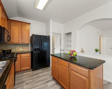 25118 Hazel Ranch - Photo Thumbnail 8