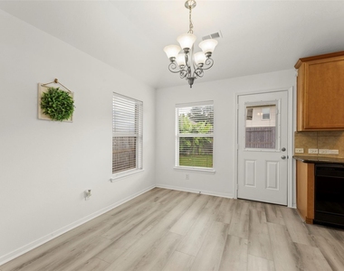 25118 Hazel Ranch - Photo Thumbnail 6