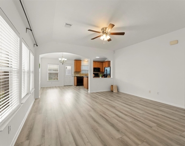 25118 Hazel Ranch - Photo Thumbnail 1