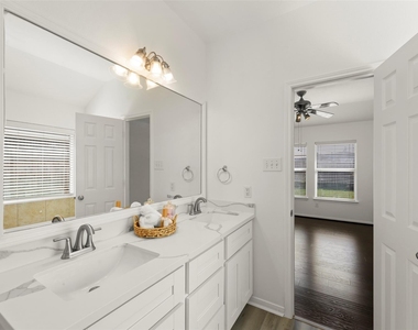 25118 Hazel Ranch - Photo Thumbnail 14