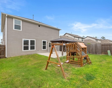 5730 Finely Run Street - Photo Thumbnail 4