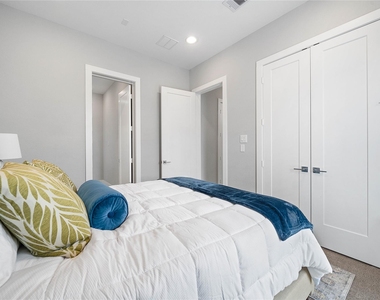 8411 Hempstead Road - Photo Thumbnail 5