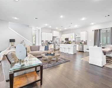 8411 Hempstead Road - Photo Thumbnail 8