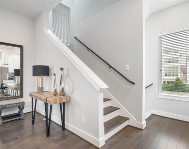 8411 Hempstead Road - Photo Thumbnail 18