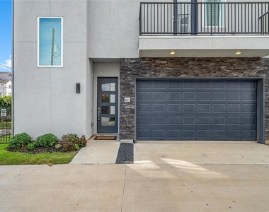 8411 Hempstead Road - Photo Thumbnail 2