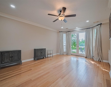 1123 Horseshoe Drive - Photo Thumbnail 30