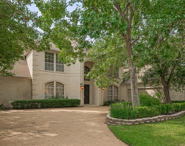 1123 Horseshoe Drive - Photo Thumbnail 2
