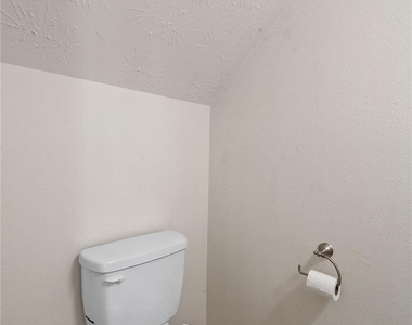 9219 E Lakeside Drive - Photo Thumbnail 33