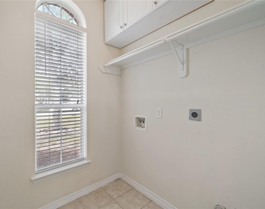 9219 E Lakeside Drive - Photo Thumbnail 28