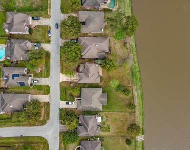 9219 E Lakeside Drive - Photo Thumbnail 38