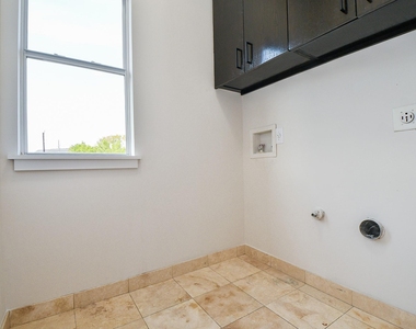92 Dennis Street - Photo Thumbnail 20