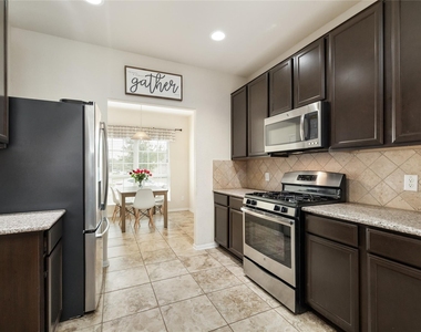 20102 Bayliss Manor Lane - Photo Thumbnail 9