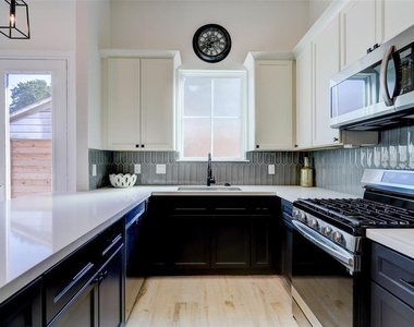 4508 Old Yale Street - Photo Thumbnail 12