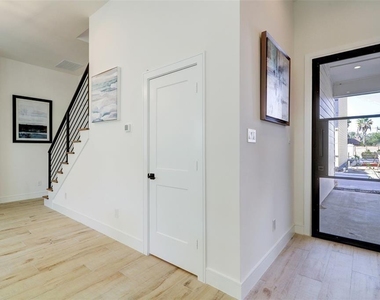 4508 Old Yale Street - Photo Thumbnail 6