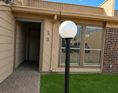 1014 Graham Drive - Photo Thumbnail 1