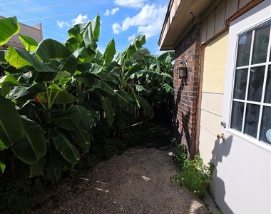 1014 Graham Drive - Photo Thumbnail 11