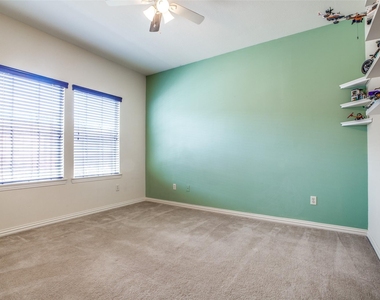 5935 Turtle Beach Lane - Photo Thumbnail 34