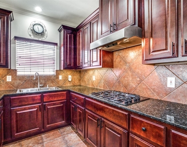 5935 Turtle Beach Lane - Photo Thumbnail 21