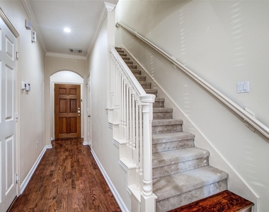 5935 Turtle Beach Lane - Photo Thumbnail 8