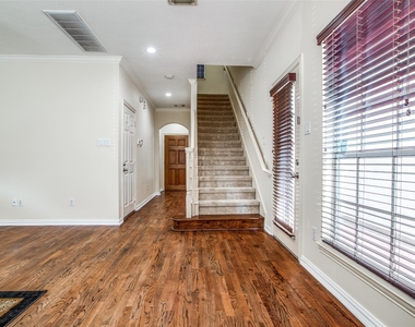5935 Turtle Beach Lane - Photo Thumbnail 12