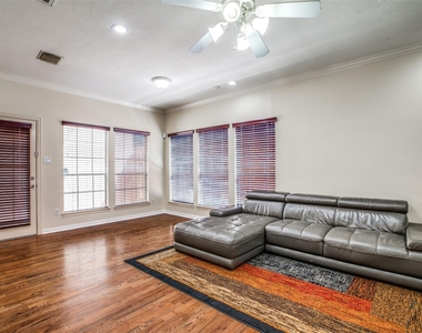 5935 Turtle Beach Lane - Photo Thumbnail 16
