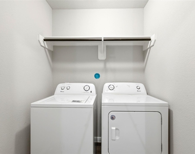 24703 Signorelli Way - Photo Thumbnail 32