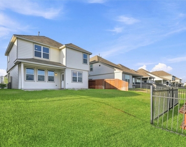 24703 Signorelli Way - Photo Thumbnail 38