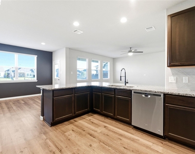 24703 Signorelli Way - Photo Thumbnail 12