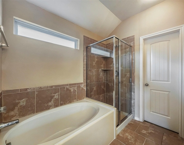 1746 Kilmory Court - Photo Thumbnail 10