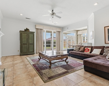 2107 Avenue K - Photo Thumbnail 6