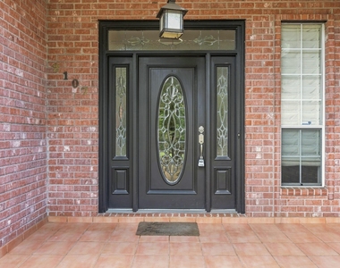 2107 Avenue K - Photo Thumbnail 3