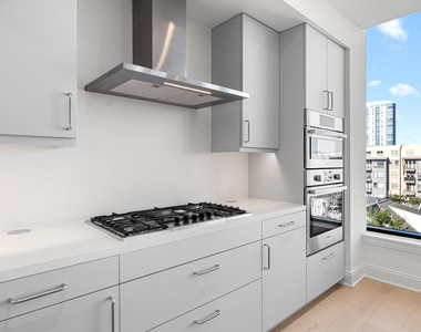 2323 W Main Street - Photo Thumbnail 10