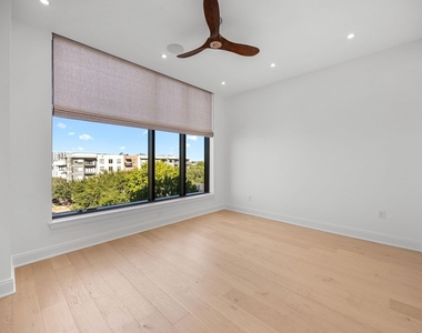 2323 W Main Street - Photo Thumbnail 17