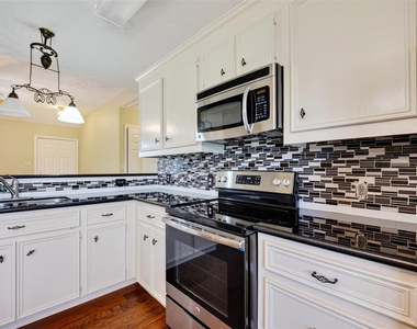 2914 County Road 855b - Photo Thumbnail 12