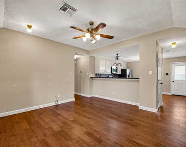 2914 County Road 855b - Photo Thumbnail 2