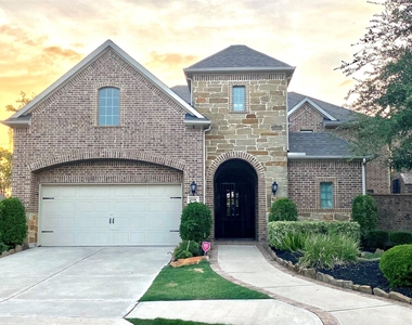 5218 Alden Springs Boulevard - Photo Thumbnail 3