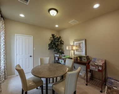 5218 Alden Springs Boulevard - Photo Thumbnail 32