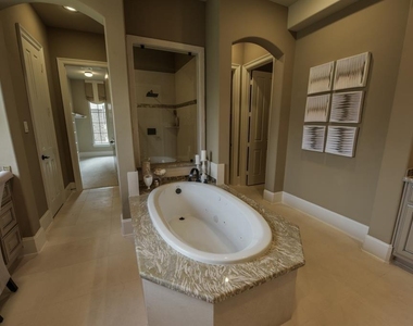 5218 Alden Springs Boulevard - Photo Thumbnail 27
