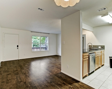 613 E 21st Street - Photo Thumbnail 23