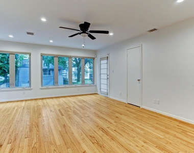 613 E 21st Street - Photo Thumbnail 10