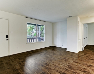 613 E 21st Street - Photo Thumbnail 24